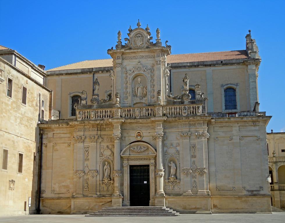 B&B Le Comari Salentine Lecce Exterior photo